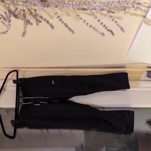 Cropped Nike leggings